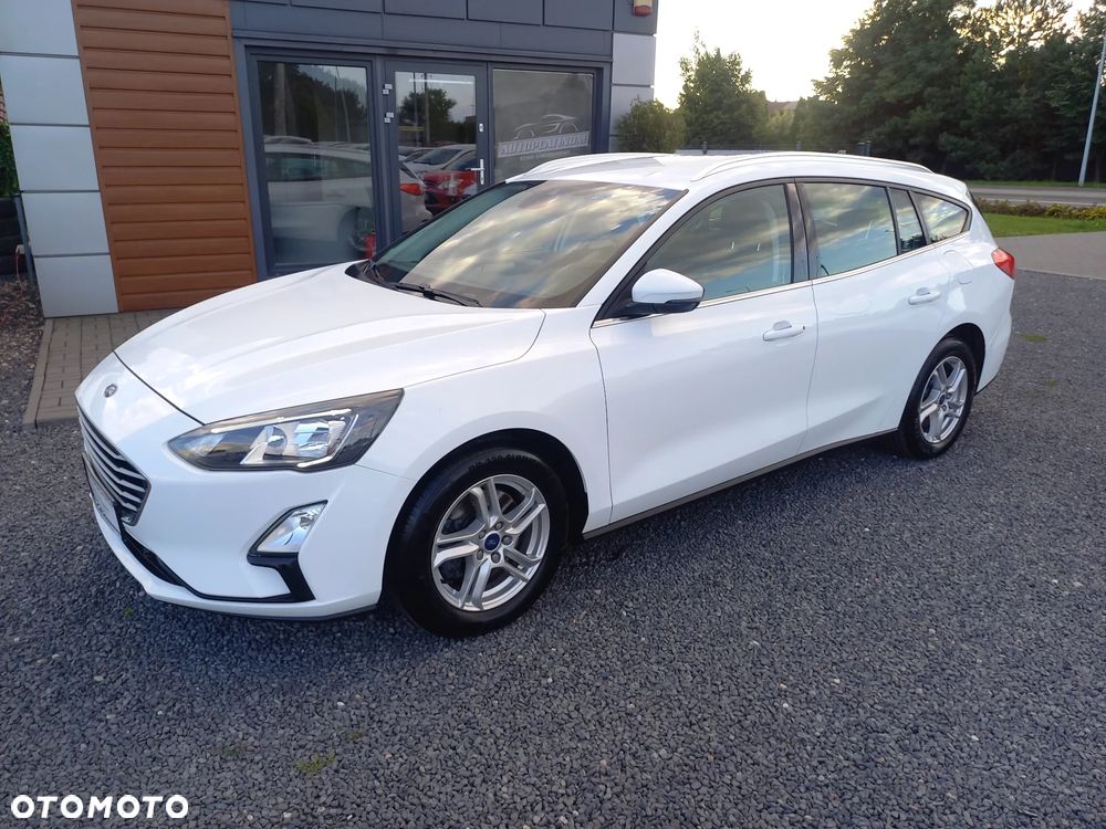 Ford Focus 1.5 EcoBlue STart-Stopp-System TITANIUM - 2