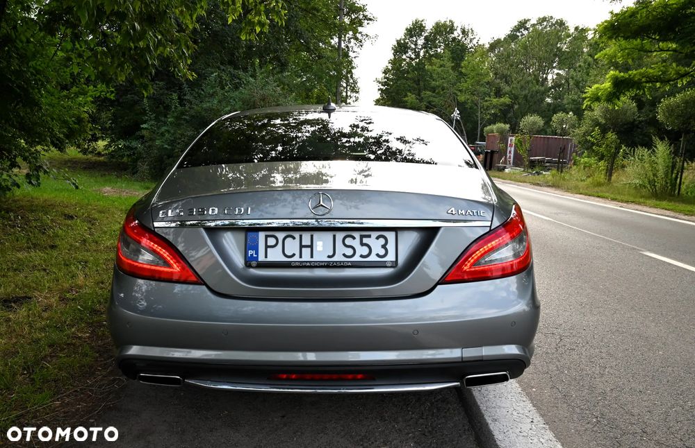 Mercedes-Benz CLS - 11