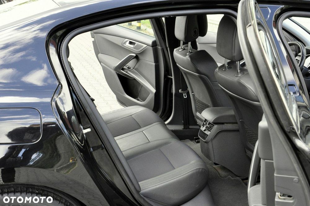 Peugeot 508 2.0 BlueHDi Allure S&S - 36