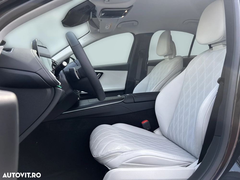 Mercedes-Benz E 200 4MATIC MHEV - 12
