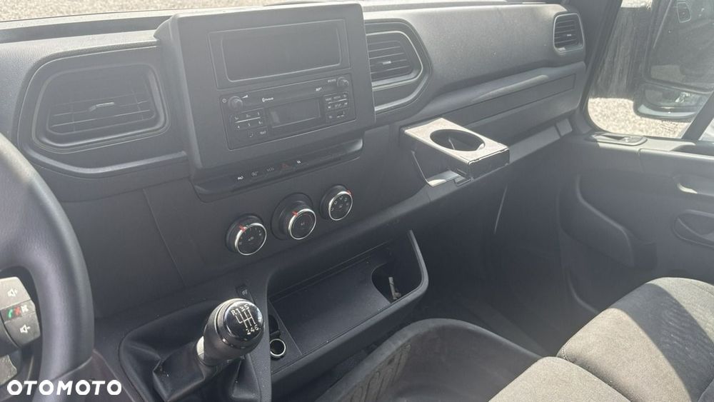 Renault Master - 13