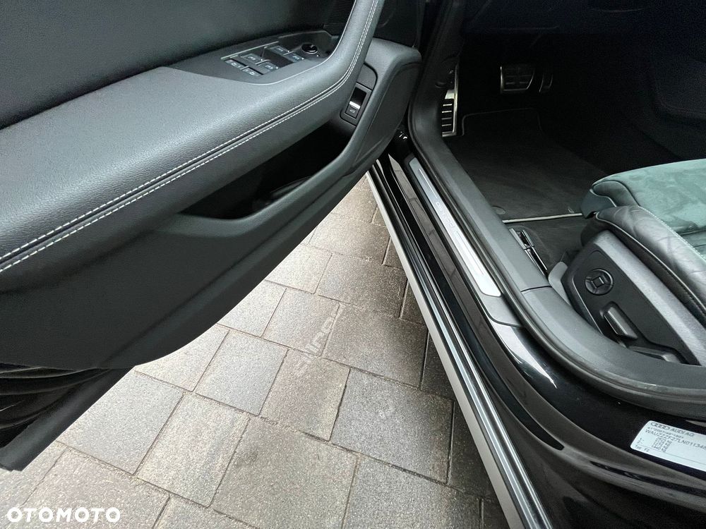 Audi A6 - 24