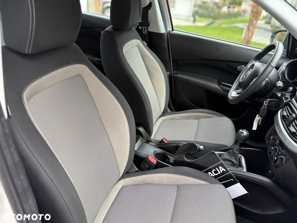 Fiat Tipo 1.4 16V Easy - 9