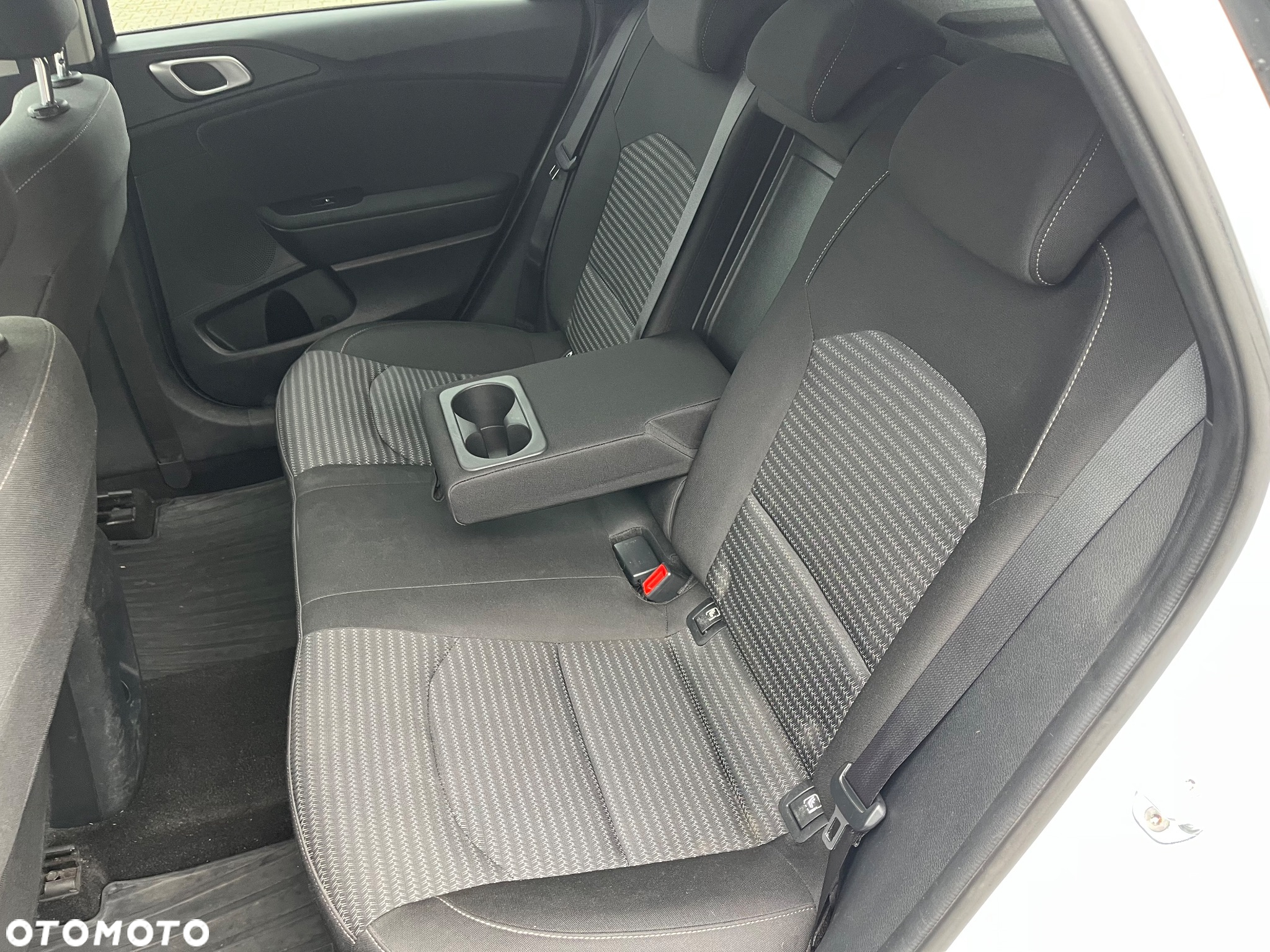 Kia Ceed 1.5 T-GDI M - 15