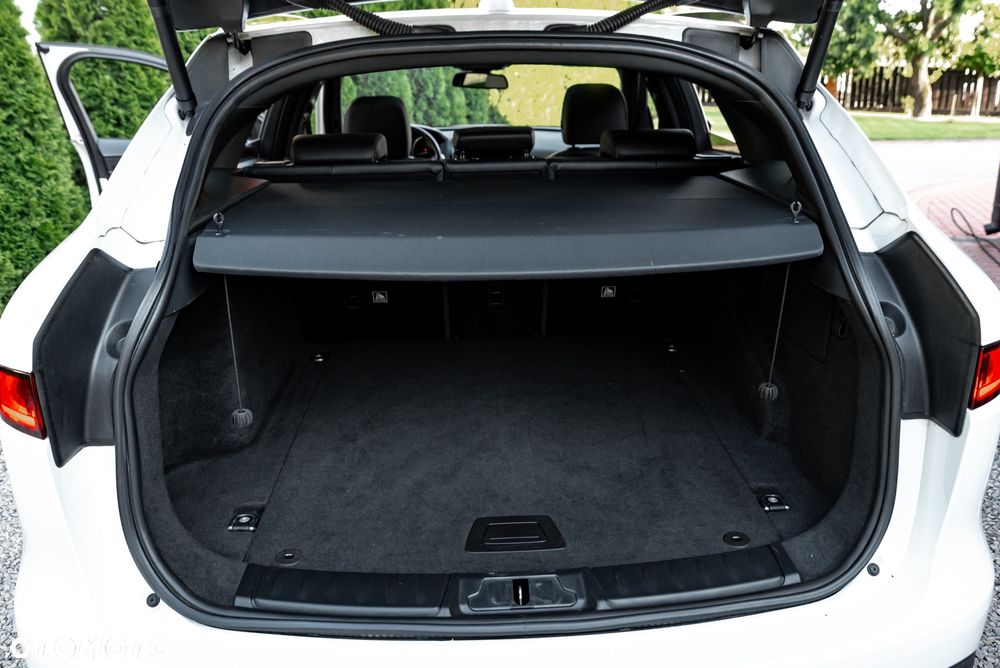 Jaguar F-Pace 25d AWD Prestige - 22