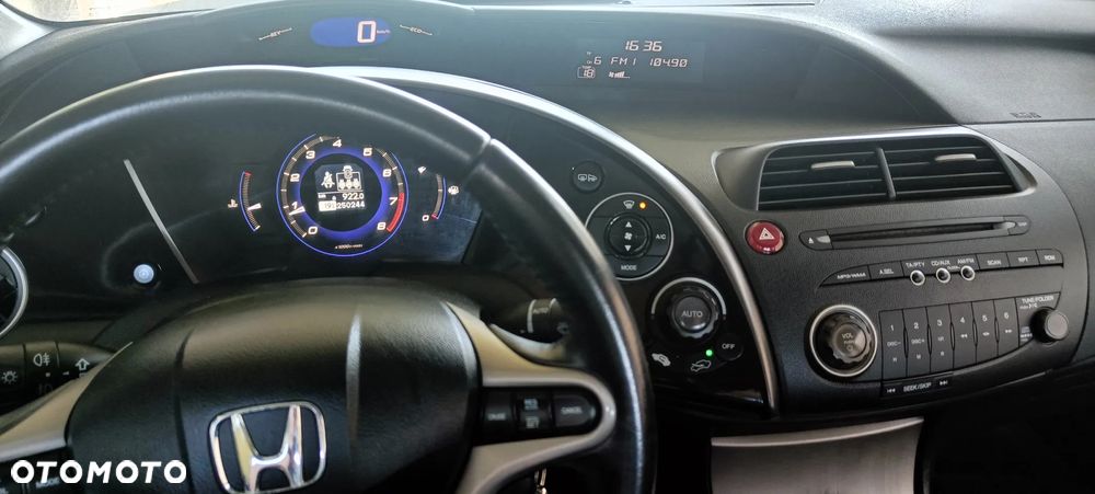 Honda Civic 1.8i-VTEC Sport - 6