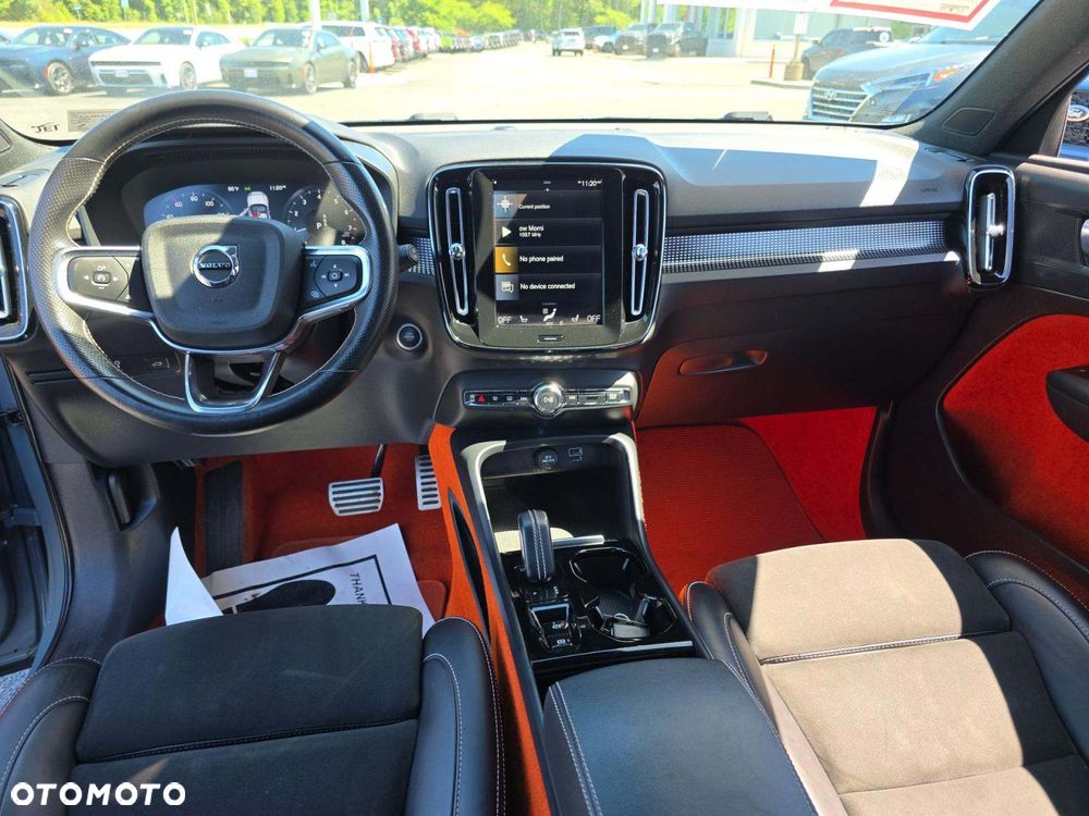 Volvo XC 40 T5 AWD R-Design - 7