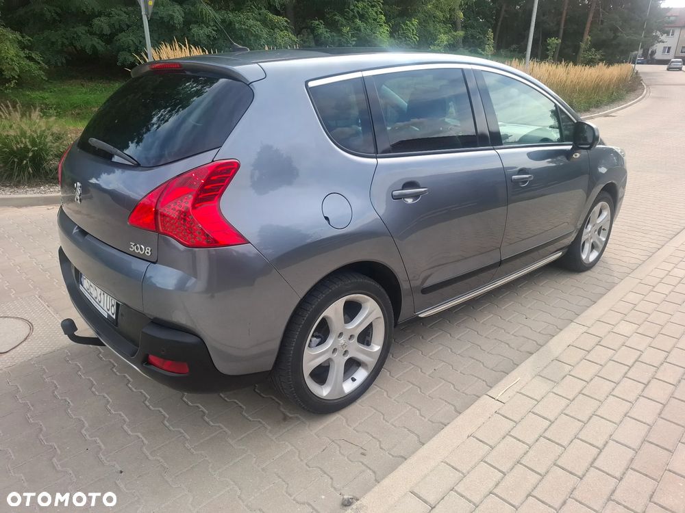 Peugeot 3008 2.0 HDi Premium - 4