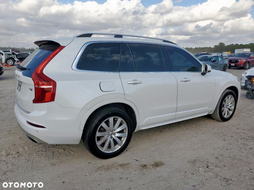 Volvo XC 90 T6 AWD Geartronic Momentum - 4
