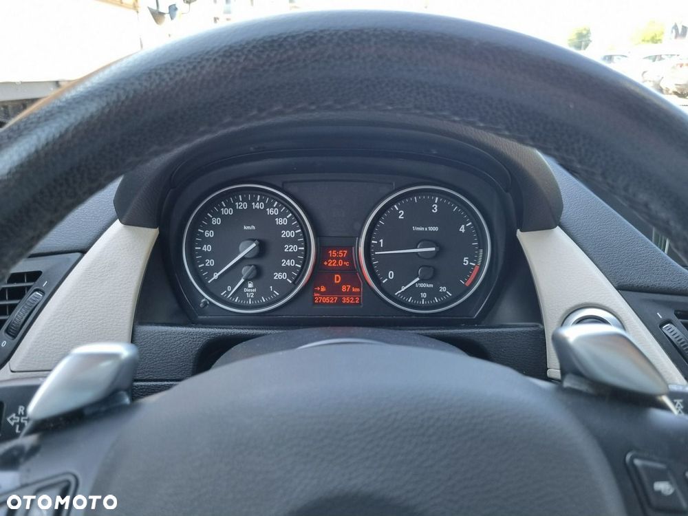 BMW X1 xDrive23d - 23