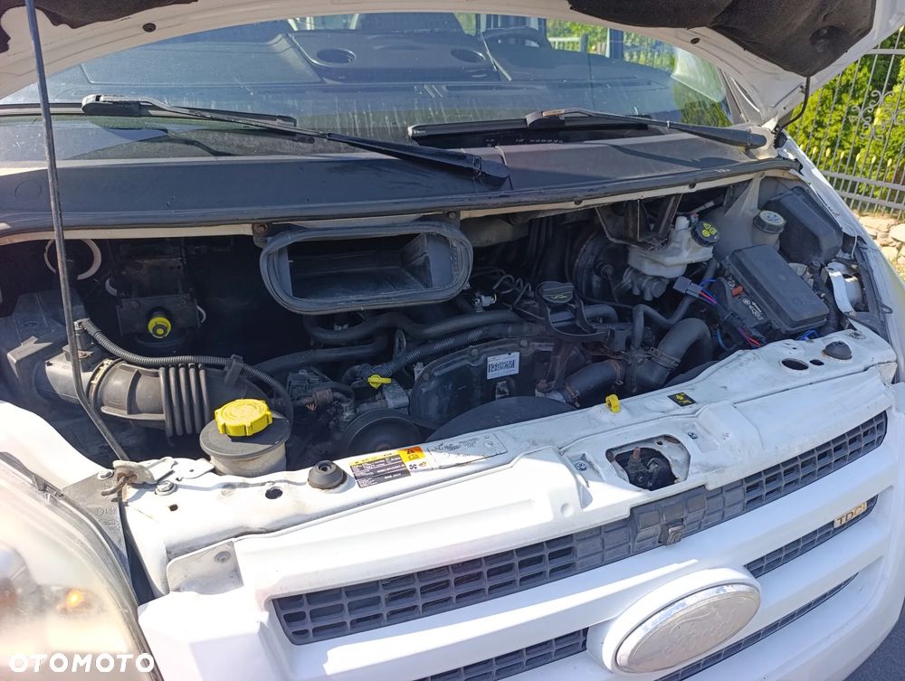 Ford Transit - 21