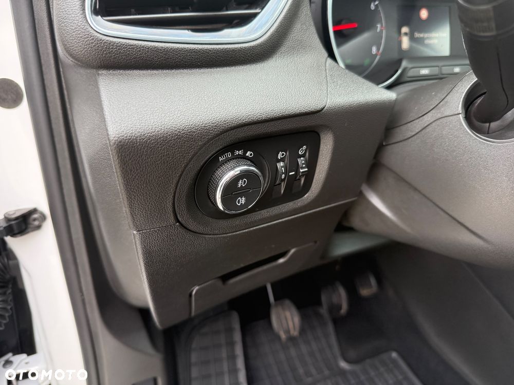 Opel Grandland X 1.2 Start/Stop INNOVATION - 24