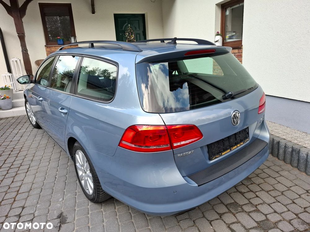 Volkswagen Passat 2.0 TDI Comfortline - 7