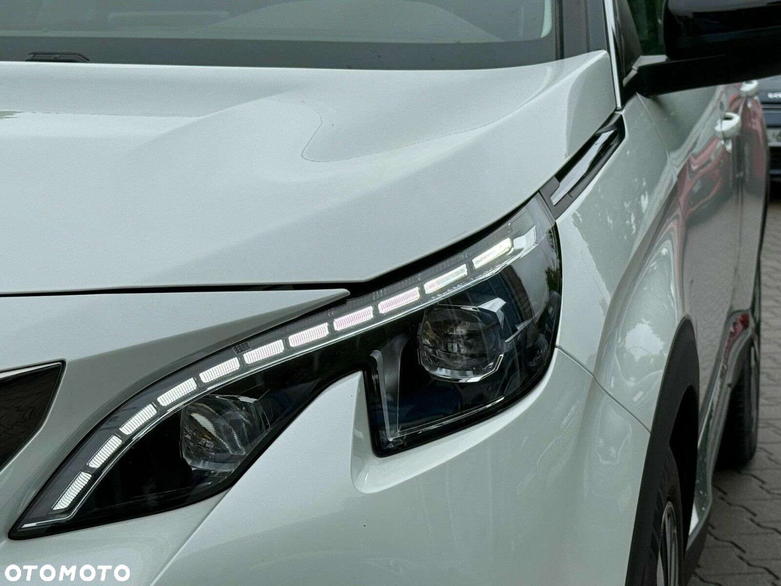 Peugeot 5008 - 9