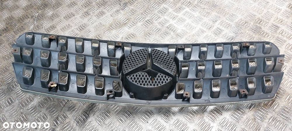 GRILL ATRAPA CHŁODNICY MERCEDES ML I W163 AMG LOOK - 2