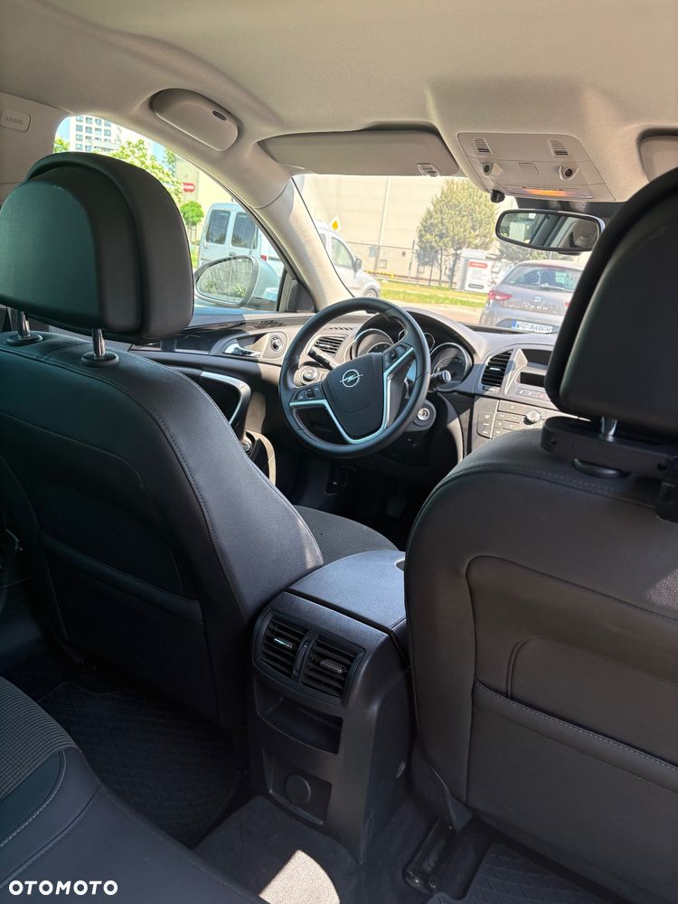 Opel Insignia 2.0 CDTI - 8