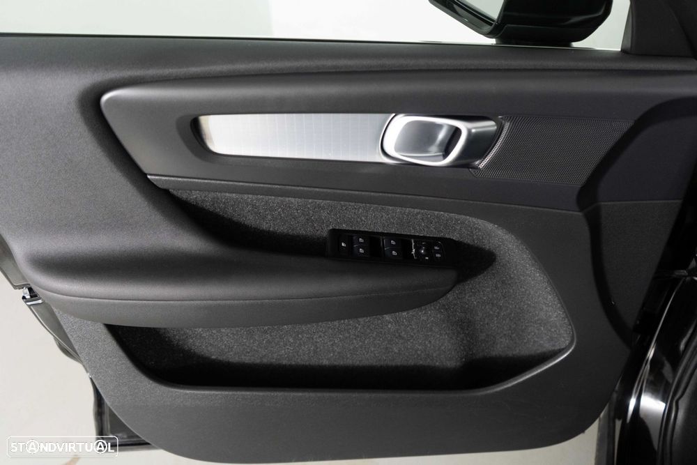 Volvo XC 40 1.5 T4 PHEV Inscription Expression - 23
