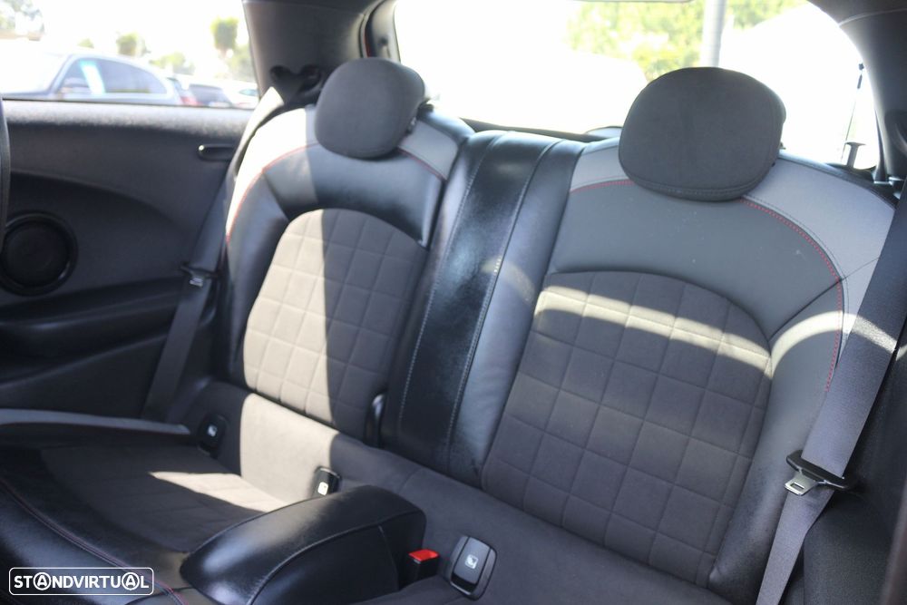 MINI 3 Portas Cooper S Premium P. JCW Auto - 43