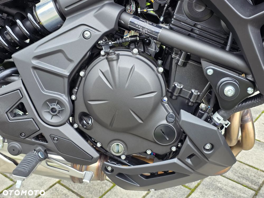 Kawasaki Versys 650 - 8