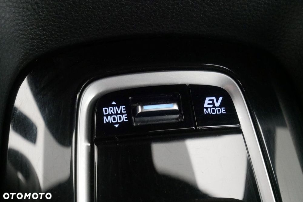 Toyota Corolla 1.8 Hybrid Comfort - 21