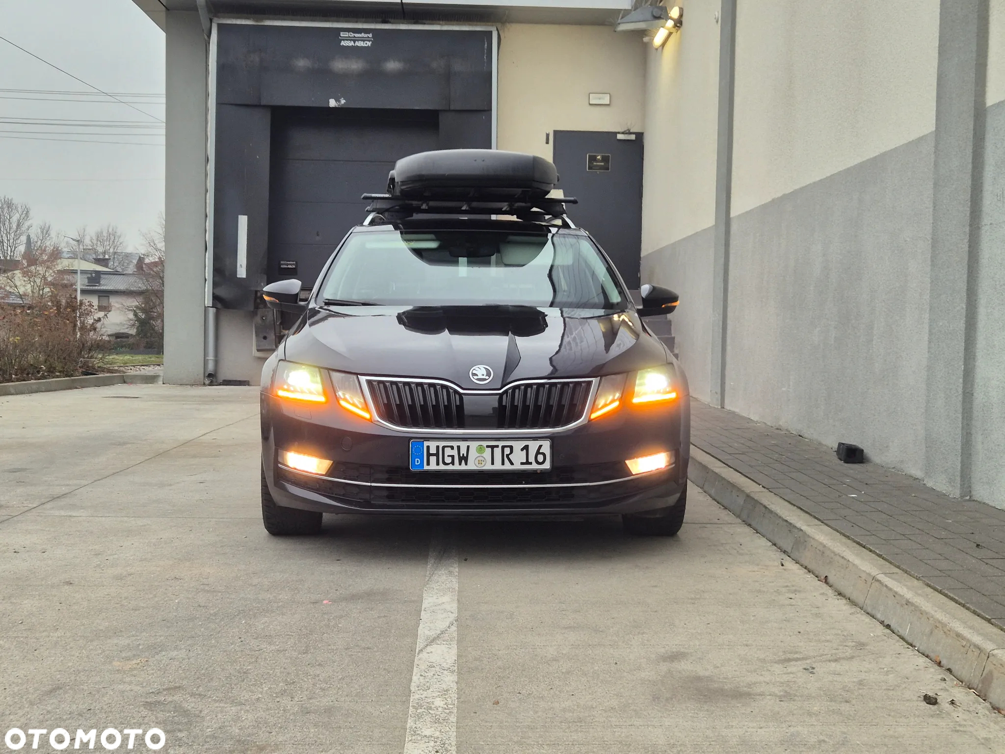 Skoda Octavia 1.5 TSI ACT DSG L&K - 5