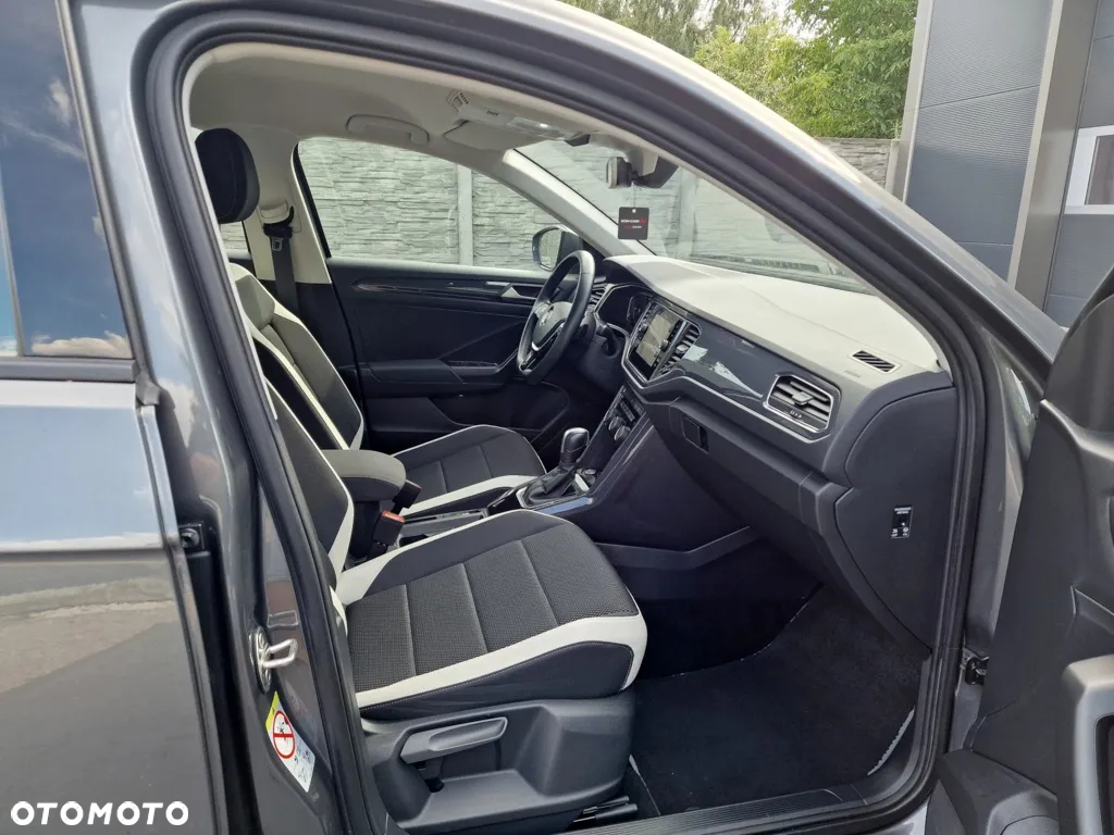 Volkswagen T-Roc 2.0 TDI SCR DSG Sport - 27