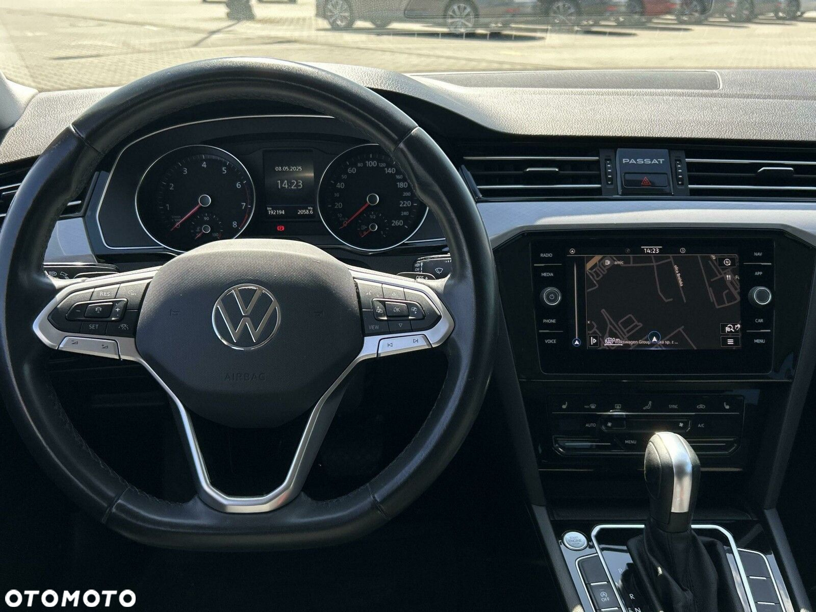 Volkswagen Passat 2.0 TSI Business DSG - 14