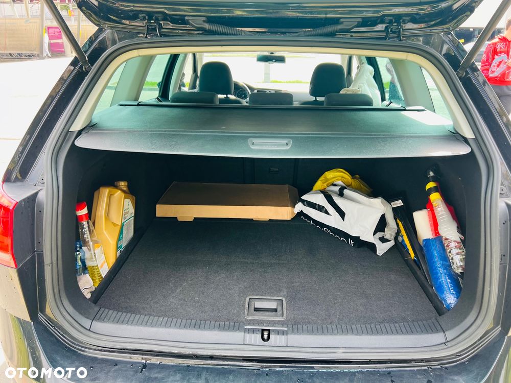 Volkswagen Golf 1.6 TDI DPF DSG Comfortline - 10
