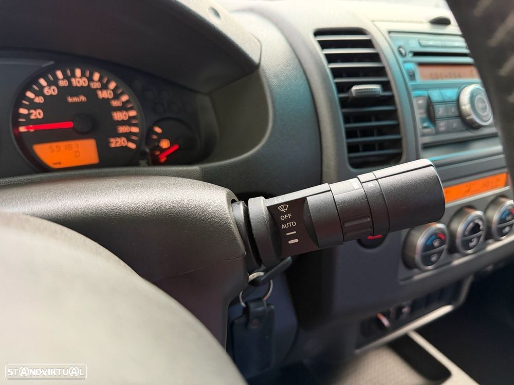 Nissan Navara 2.5 DCI CD SE 4WD - 25