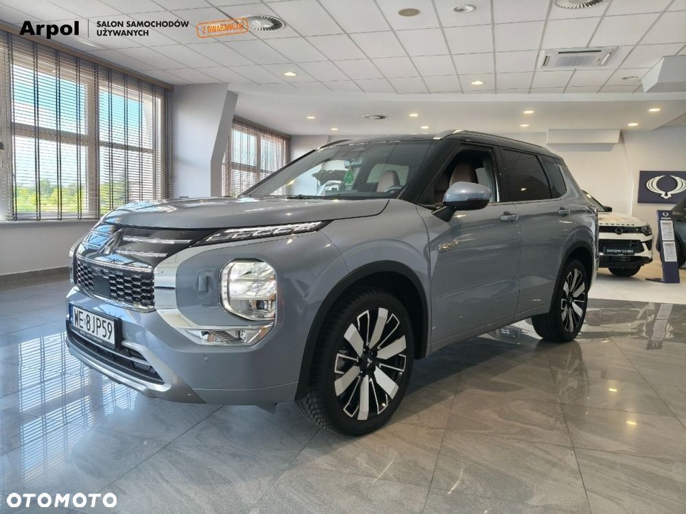 Mitsubishi Outlander Instyle Plus - 4