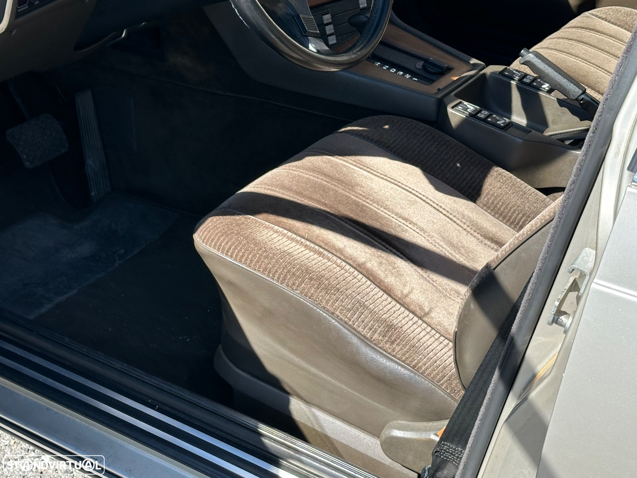 BMW 745 - 12
