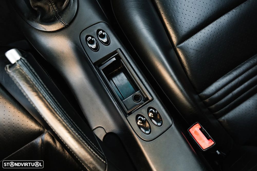 Porsche 911 (996) Turbo - 41