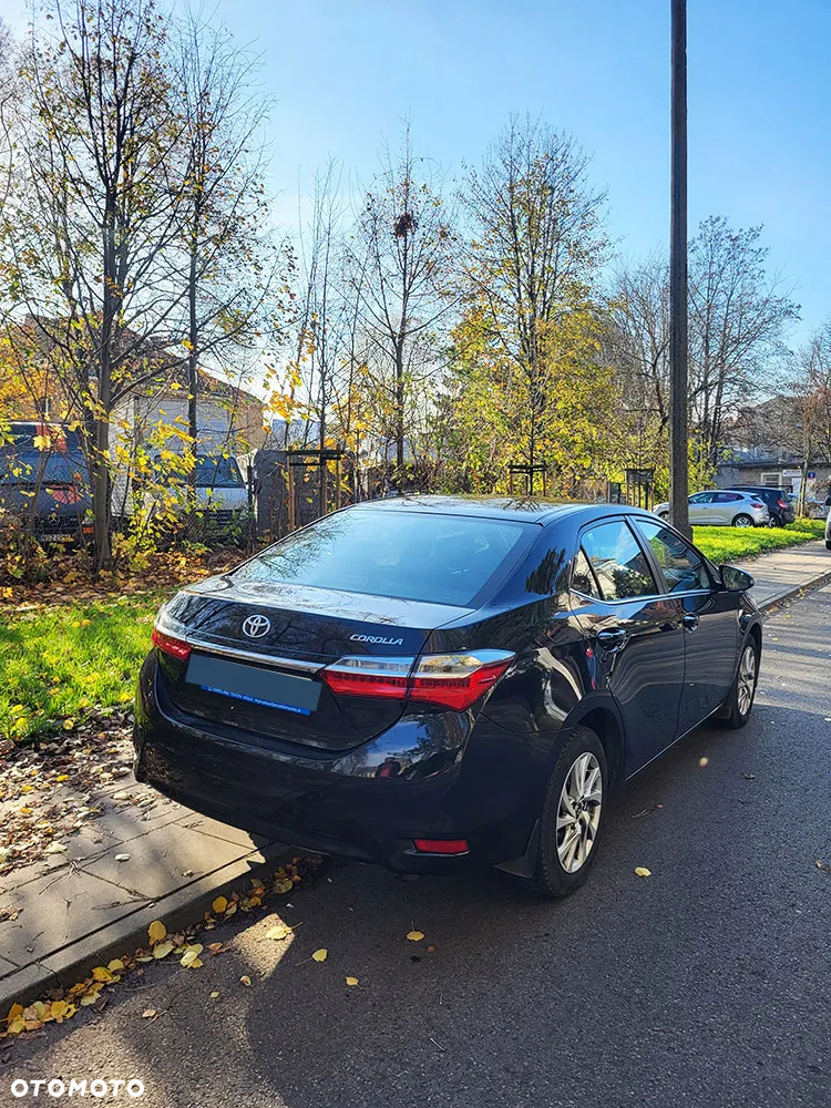 Toyota Corolla 1.6 Comfort - 3