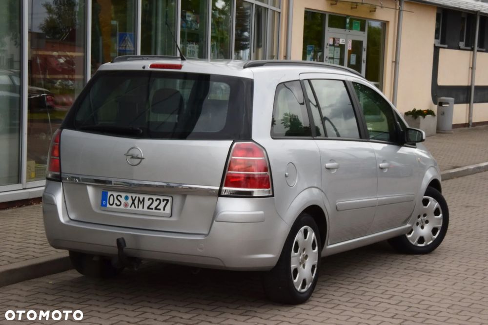 Opel Zafira 1.8 Easytronic Cosmo - 8