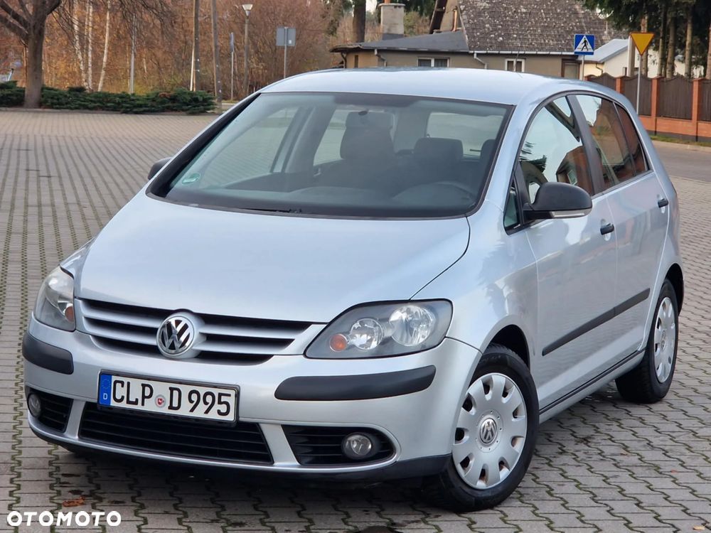 Volkswagen Golf Plus - 11