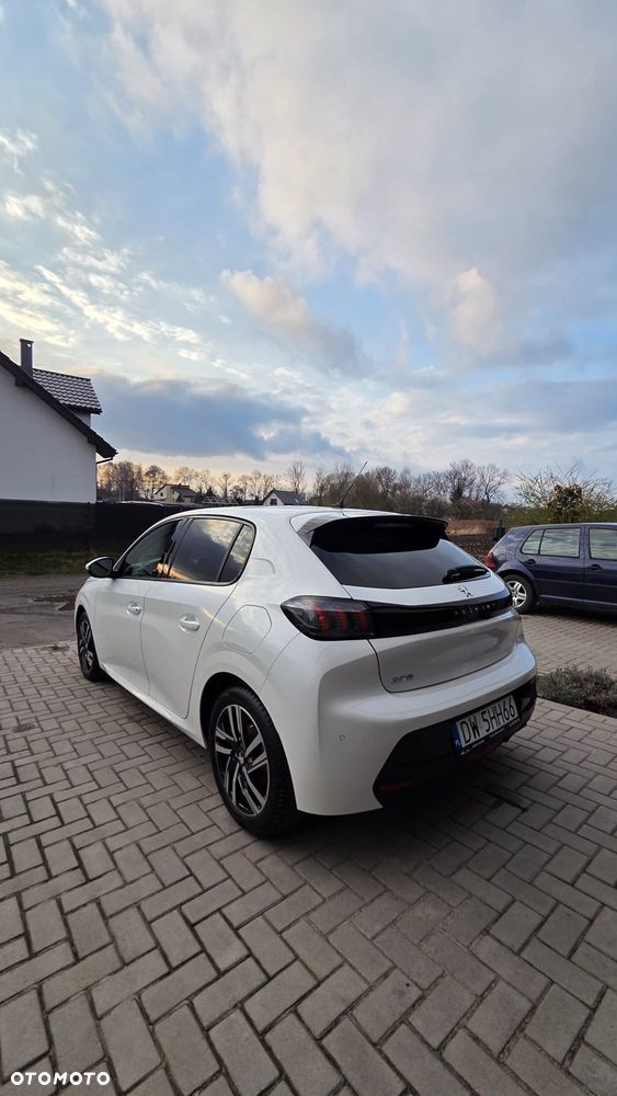Peugeot 208 1.2 PureTech Allure S&S - 23