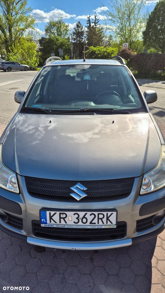 Suzuki SX4 - 1
