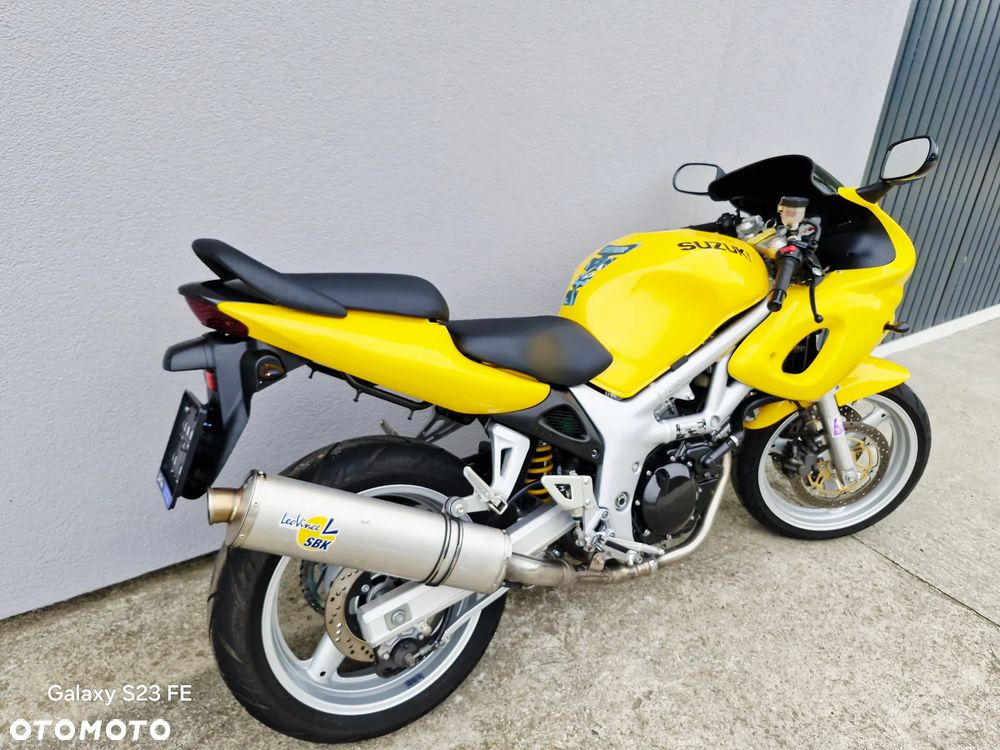 Suzuki SV - 17