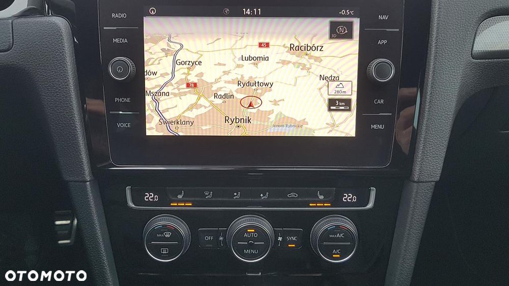 Volkswagen Golf 1.6 TDI SCR DSG Join - 34