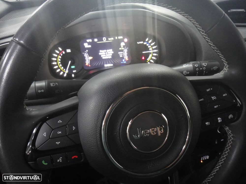 Jeep Renegade 1.3 T-GDI 4xe Auto S-Edition - 28