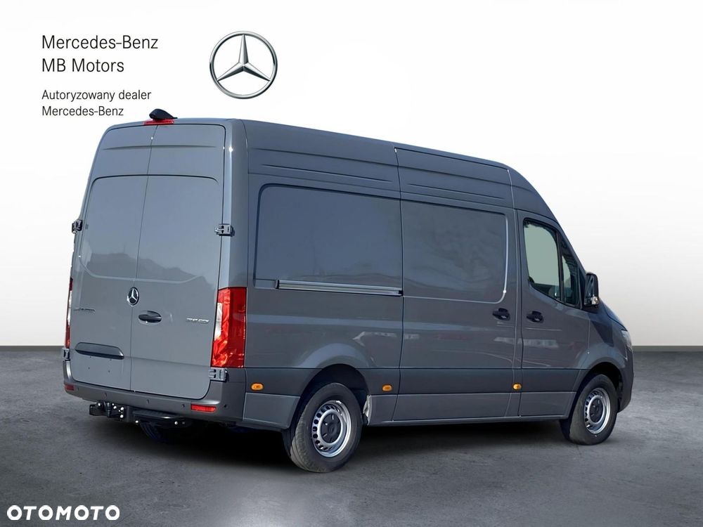 Mercedes-Benz Sprinter - 6
