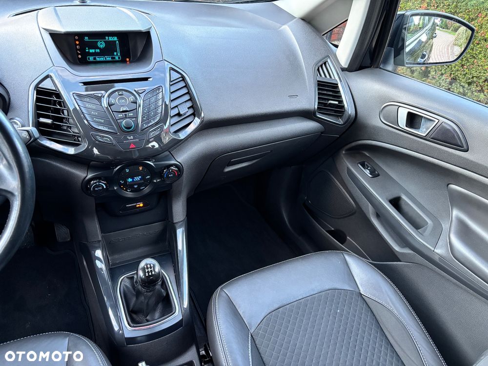 Ford EcoSport - 12