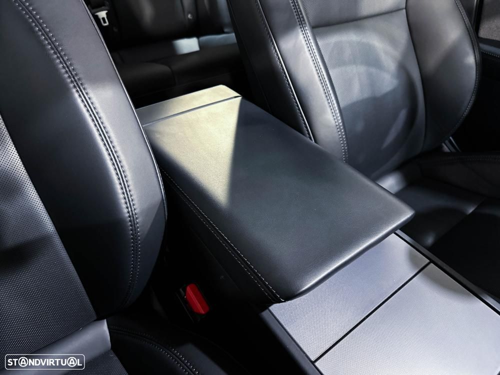 Tesla Model 3 Standard Range Plus RWD - 40