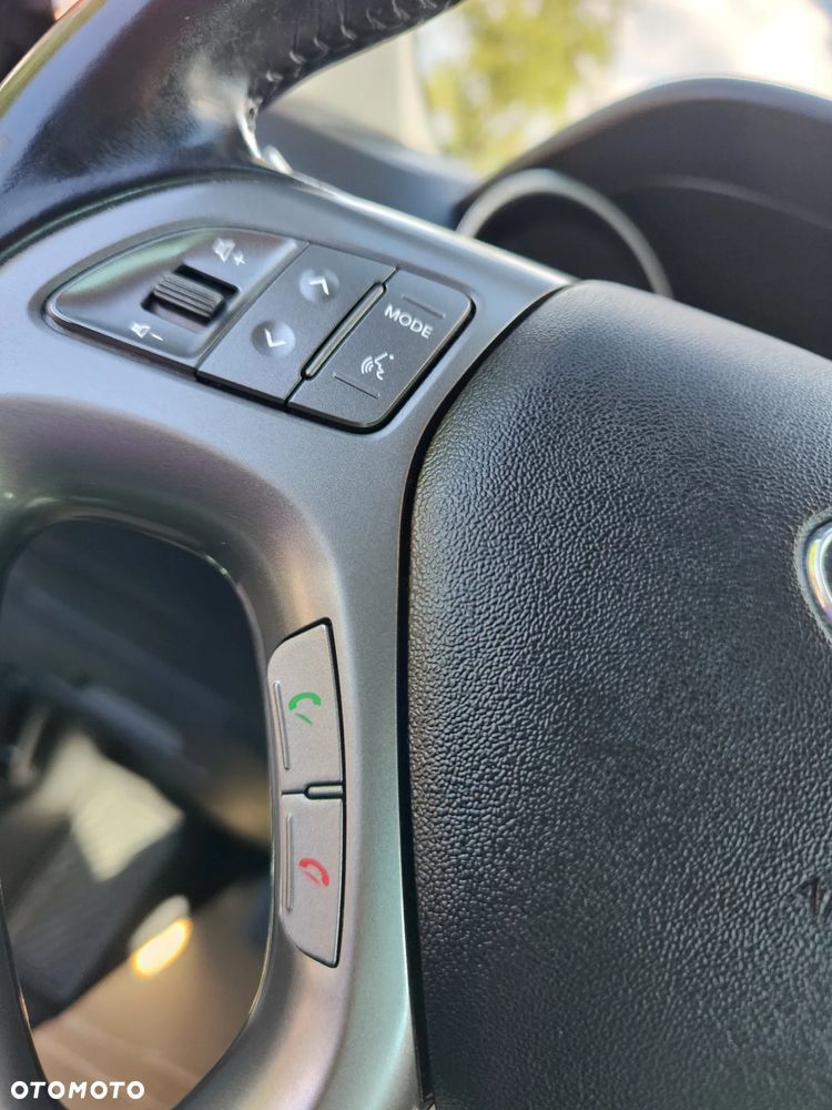 Hyundai ix35 1.6 GDI Premium 2WD - 24