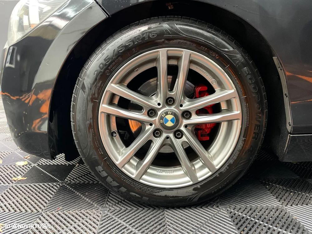 BMW 116 d EDynamics Line Urban - 28