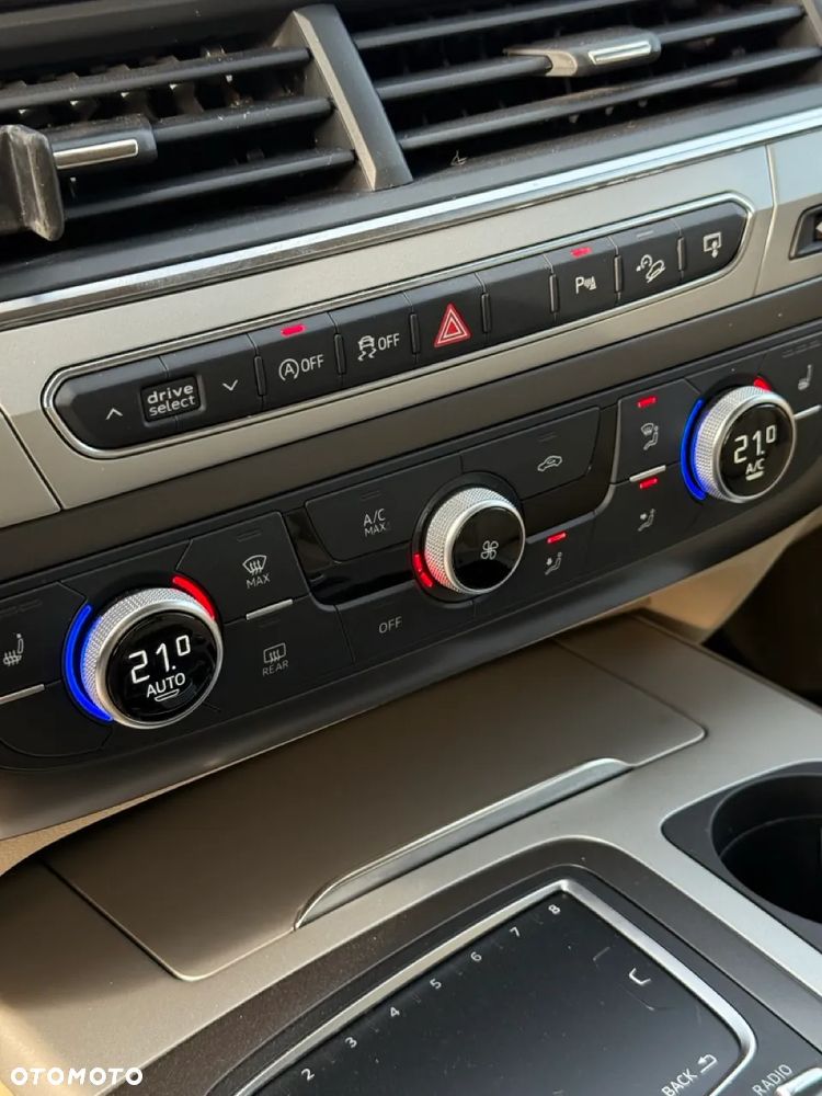 Audi Q7 - 19