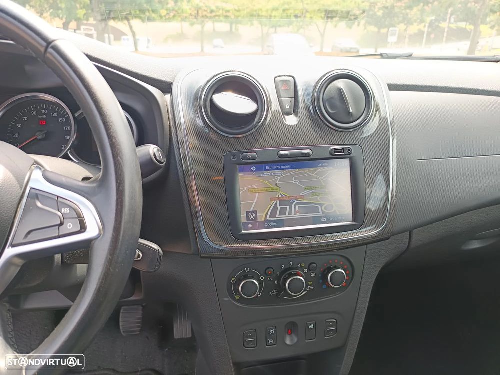 Dacia Logan MCV 0.9 TCe Stepway - 8