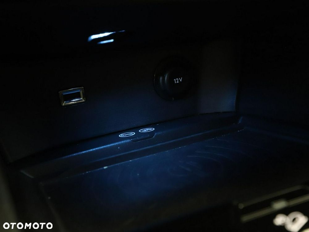 Peugeot 5008 2.0 BlueHDI GT S&S EAT8 - 30