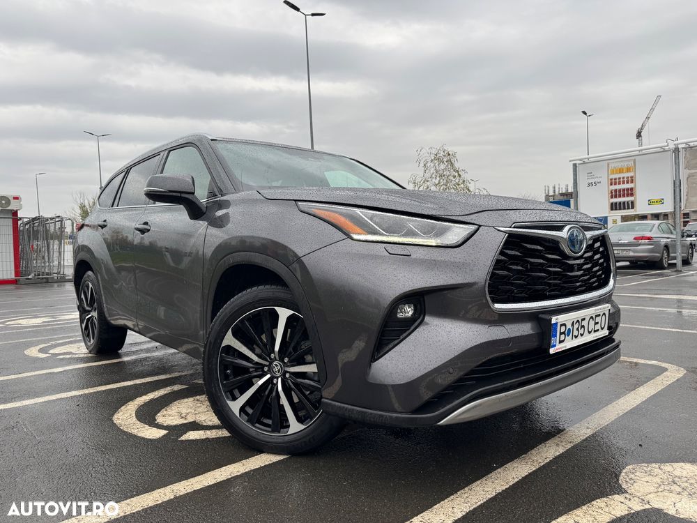 Toyota Highlander 2.5 L Hybrid Dynamic Force 248CP Luxury Pearly - 3