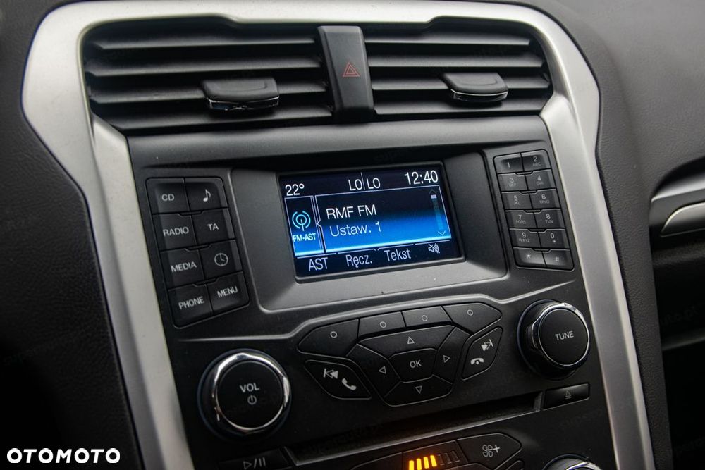 Ford Mondeo - 22